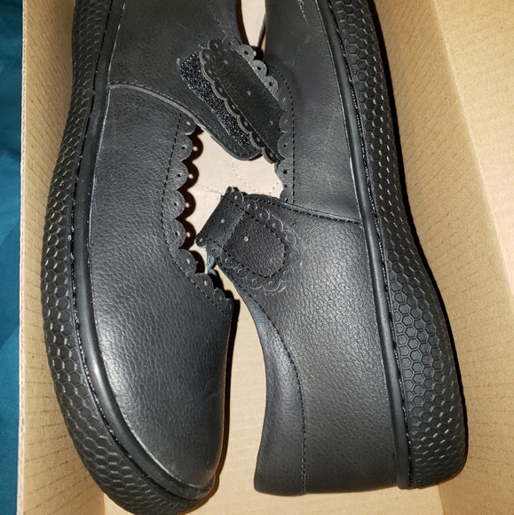 Livie and Luca Briar 3y - Picture 2 of 3